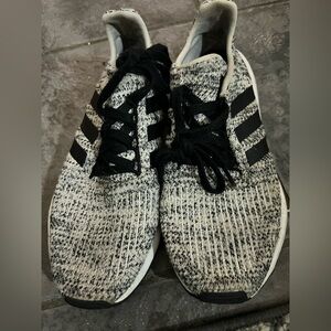 Black and white Adidas sneakers-women’s size 6.5.